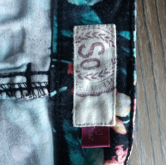 SO women's shorts size 0 - Picture 6 of 7